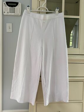 NWOT J. Jill White Wide-Leg Cropped Pants